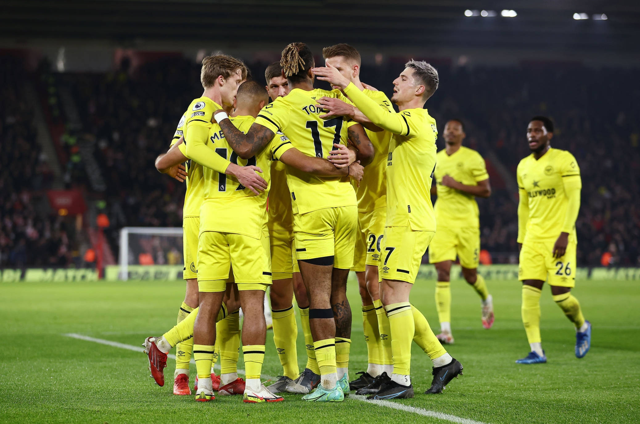 耀眼的豪门 耀眼的豪门